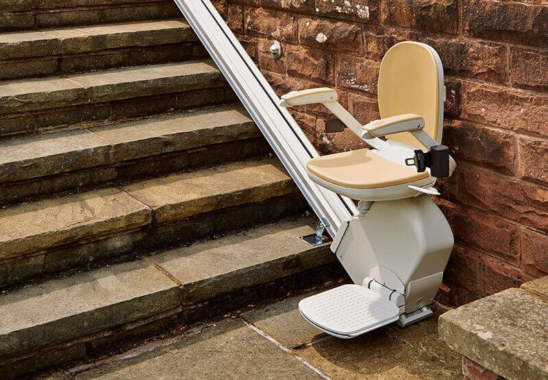 Outdoor Stairlifts | Cost & Installation | Acorn Stairlifts US